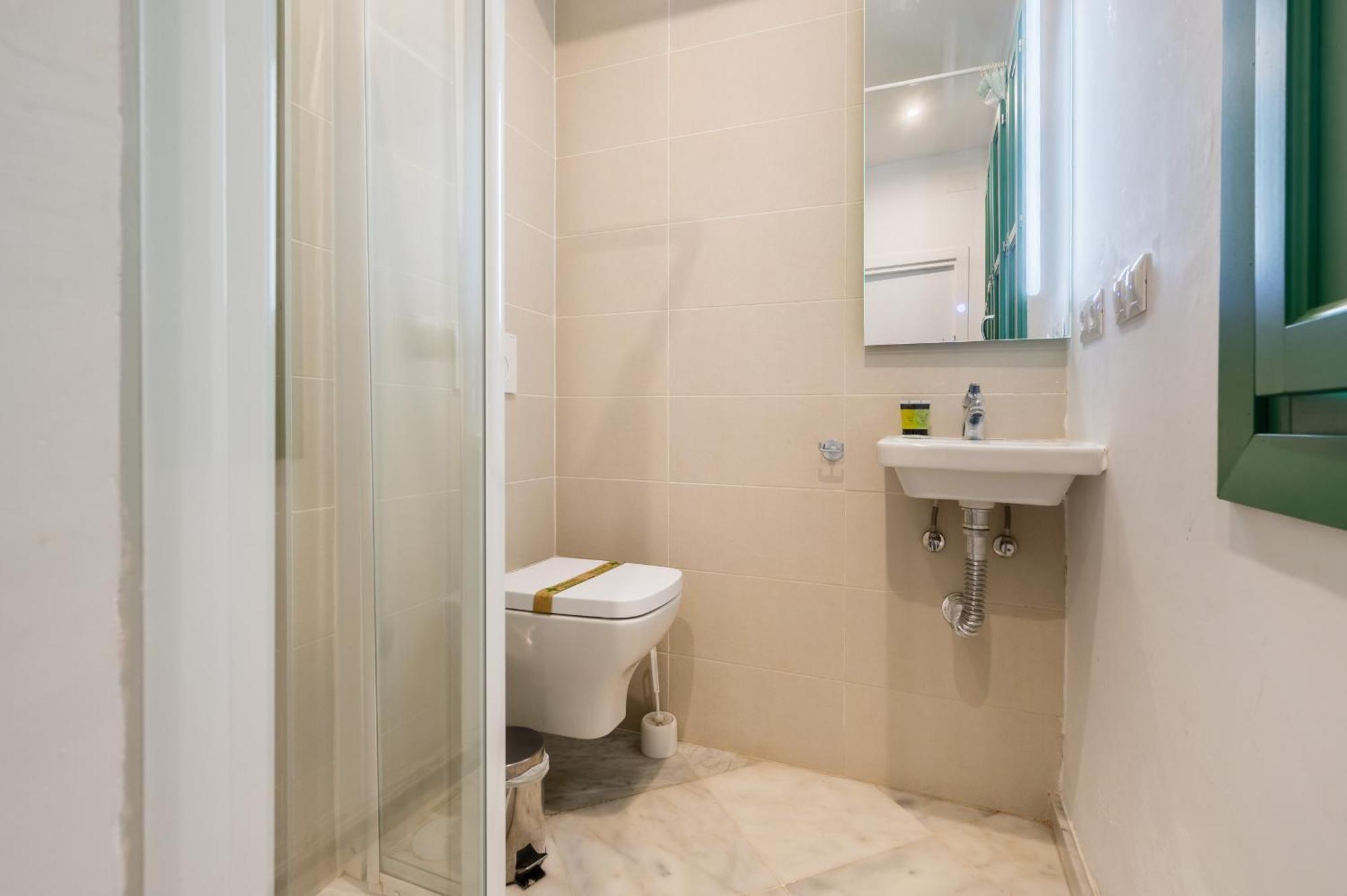 Penthouse Con Terraza- 2D 2B- Triana Apartment Севиля Екстериор снимка