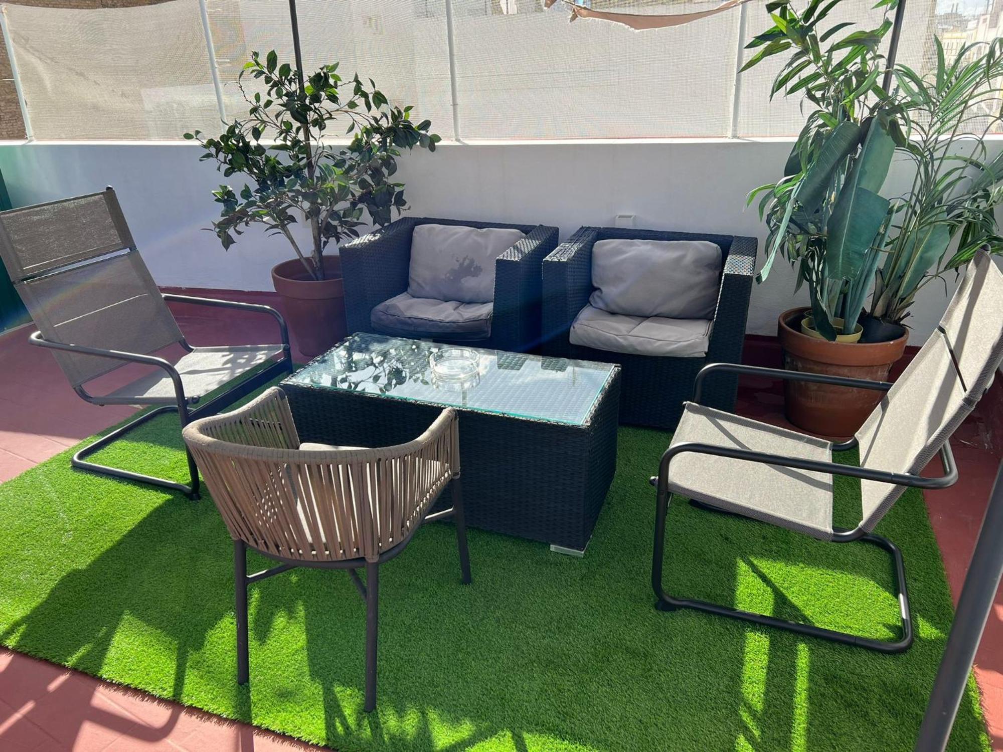Penthouse Con Terraza- 2D 2B- Triana Apartment Севиля Екстериор снимка